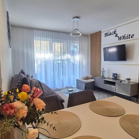 Apartament Black-White Mielno  Exterior foto